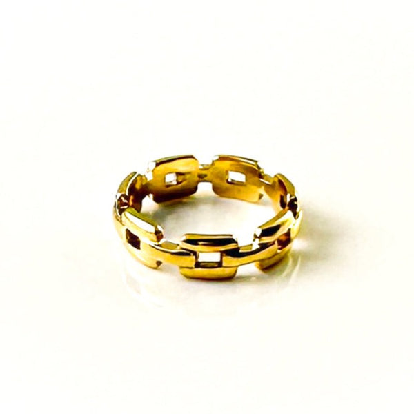 Castle gold ring