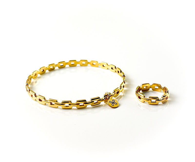 Castle gold bracelet