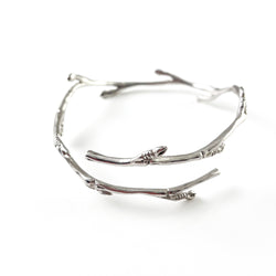 Roots bangle