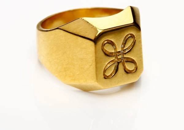 Logo ring